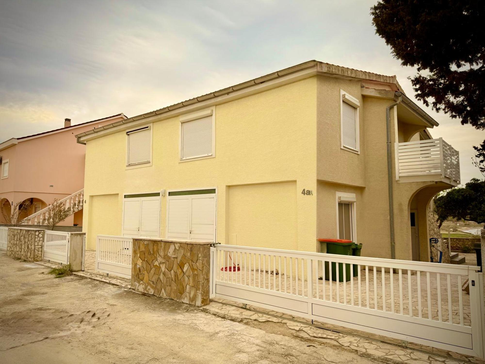 Casa Mare Rtina Garten Zwei Baeder Eg Dış mekan fotoğraf